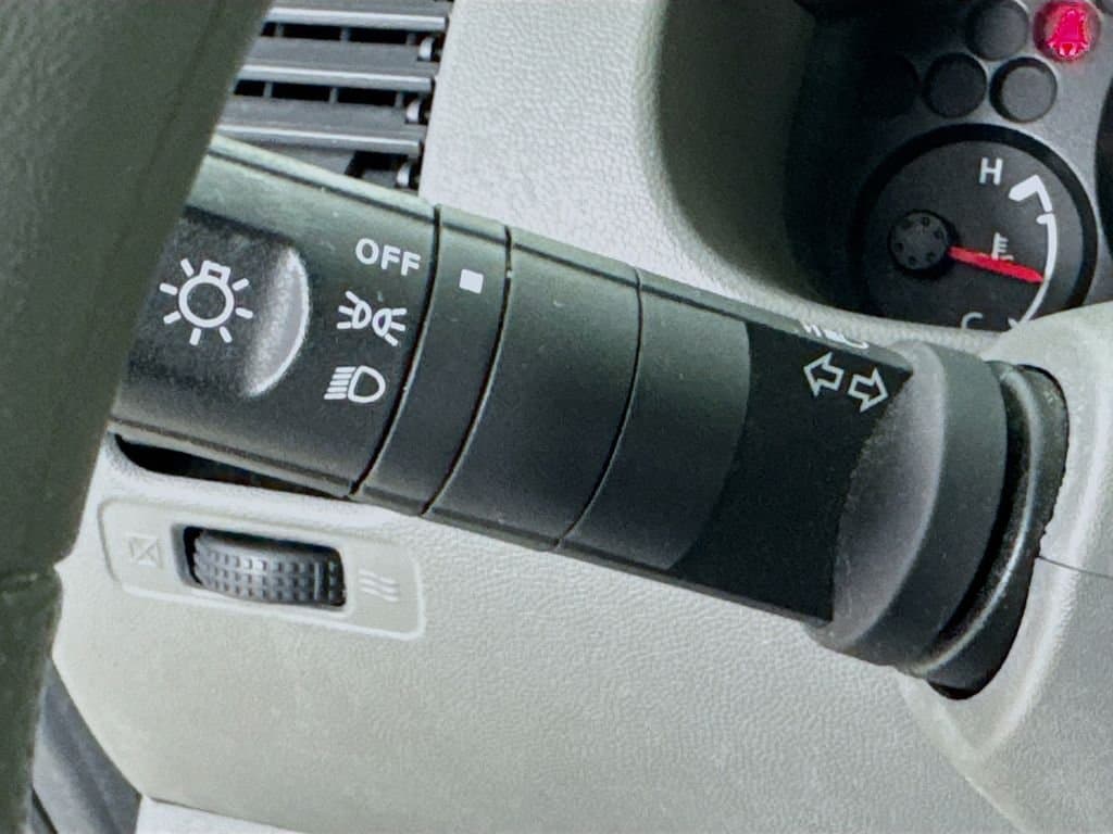 2015 NISSAN Frontier - Image 14