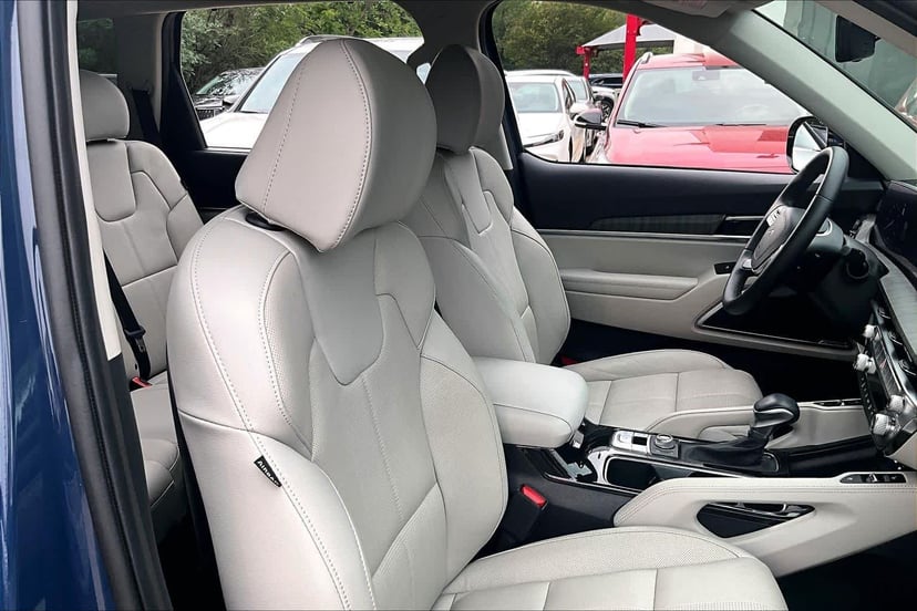 2025 Kia Telluride - Image 9
