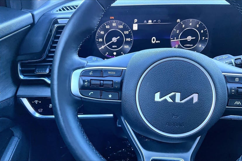 2023 Kia Sportage - Image 24