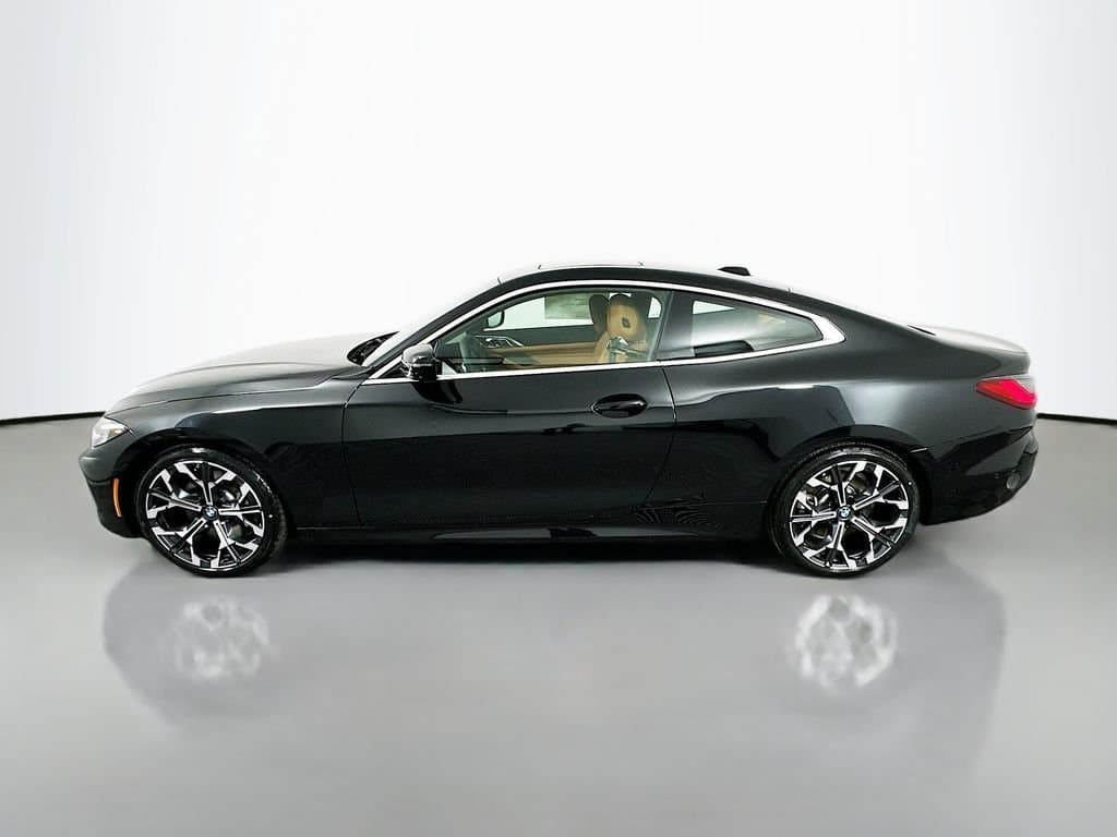 2026 BMW 4 Series - Image 8