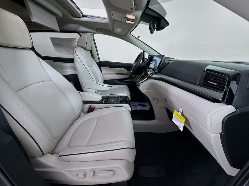 2026 Honda Odyssey - Image 39