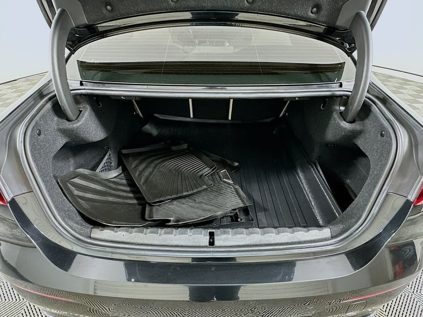 2023 BMW 4 Series - Image 27