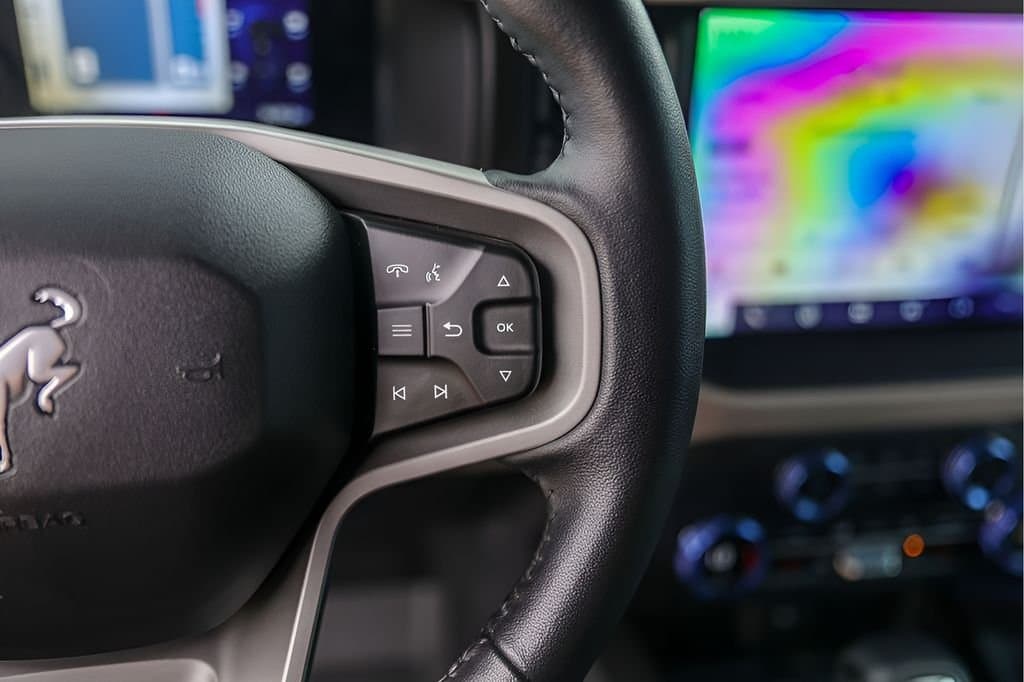 2023 Ford Bronco - Image 14