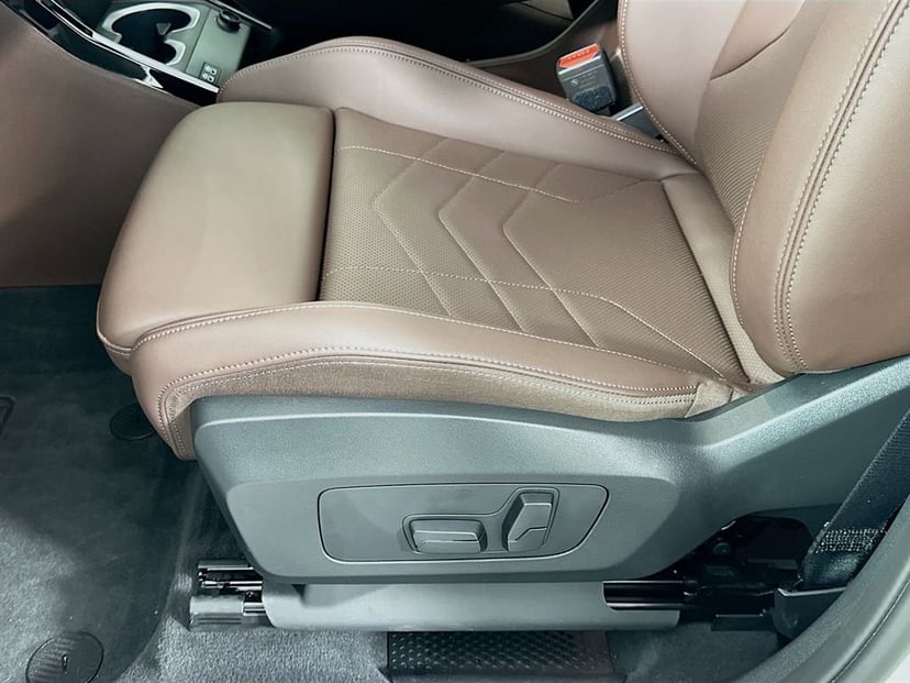 2025 BMW X1 - Image 20
