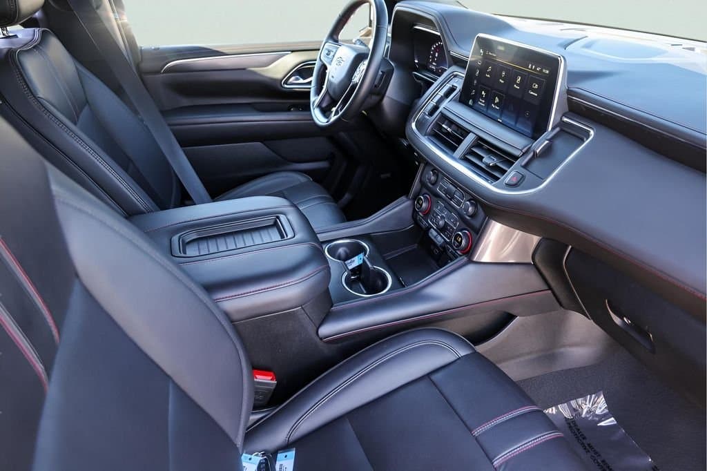 2024 Chevrolet Suburban - Image 34