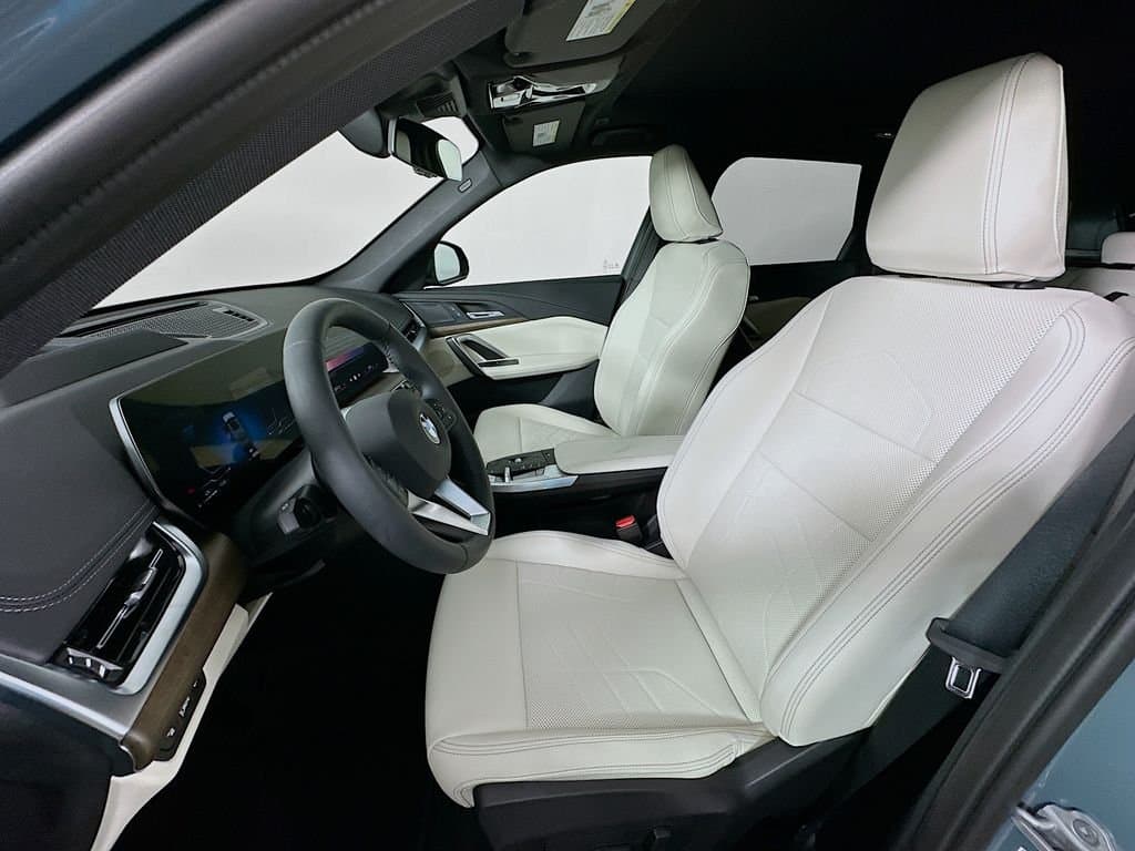 2026 BMW X1 - Image 16