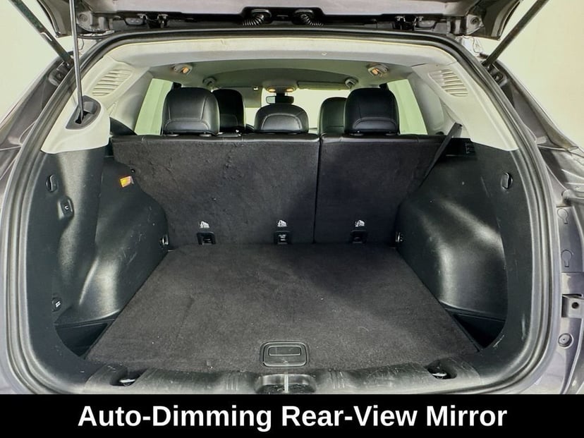 2018 Jeep Compass - Image 31