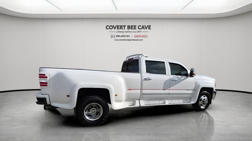 2016 Chevrolet Silverado 3500HD - Image 10