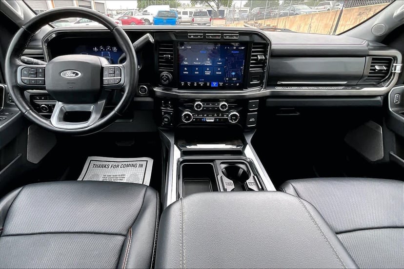 2024 Ford F-250 - Image 16