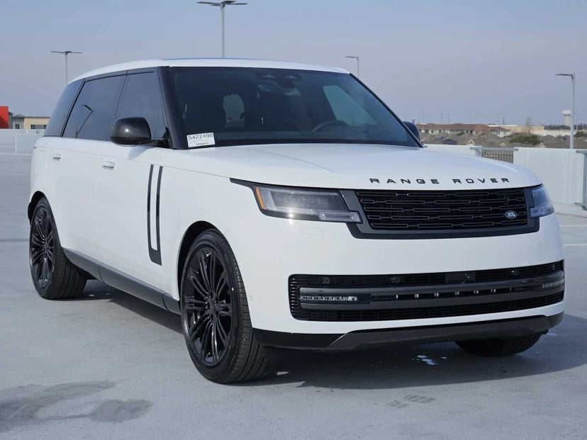 2026 LAND ROVER Range Rover - Image 3
