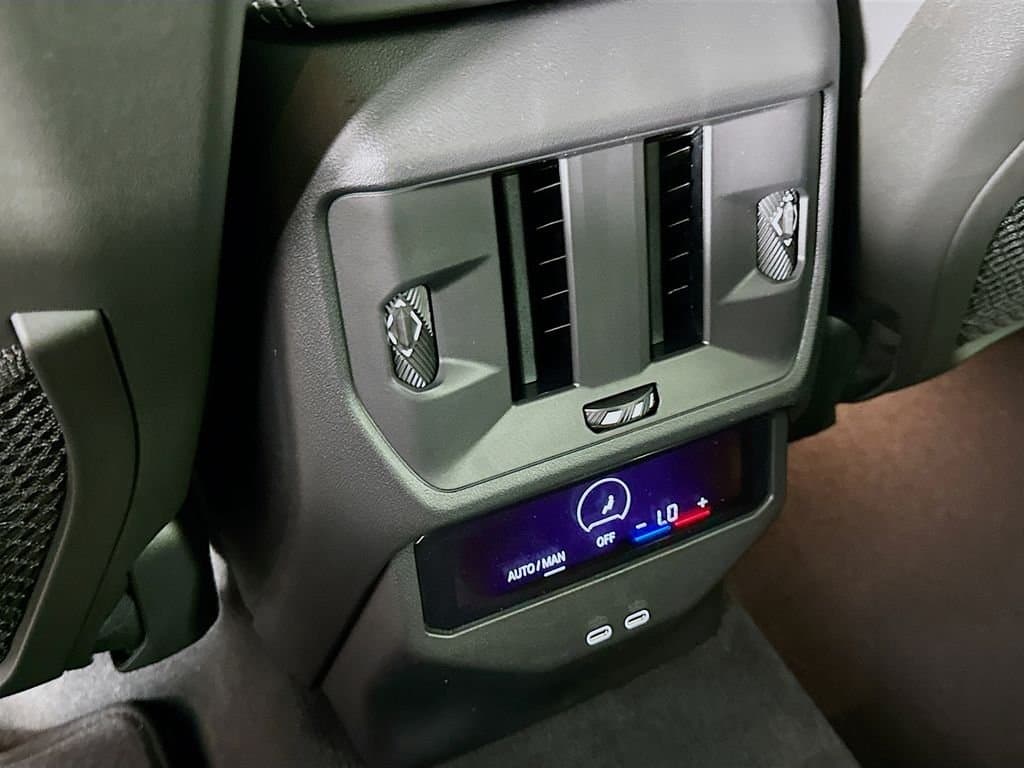 2026 BMW X3 - Image 18