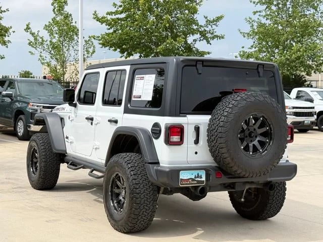 2020 Jeep Wrangler - Image 8
