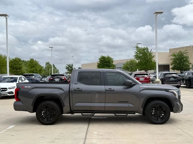 2024 Toyota Tundra - Image 5