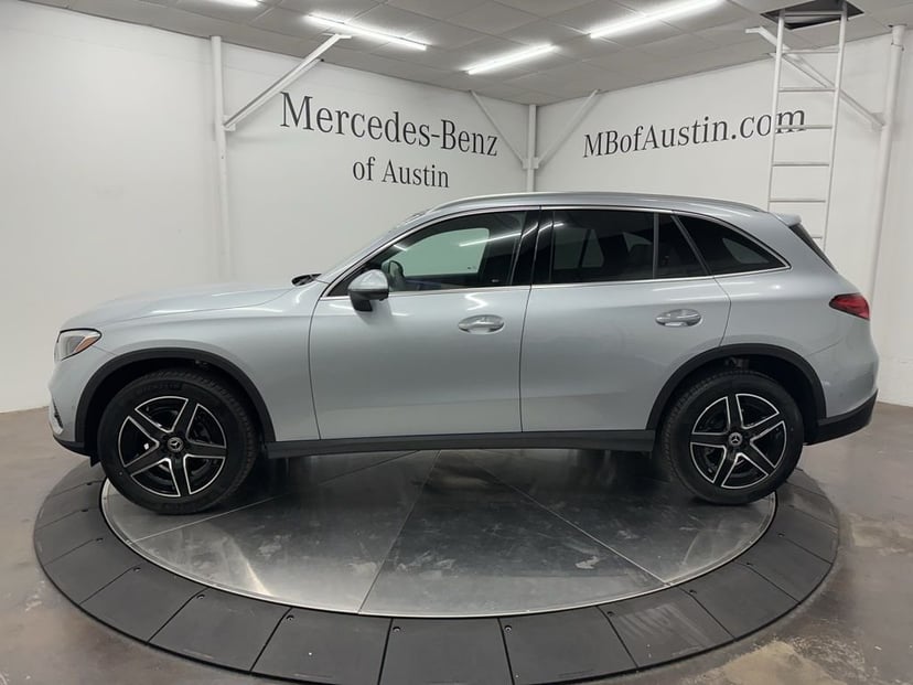 2026 Mercedes-Benz GLC - Image 1