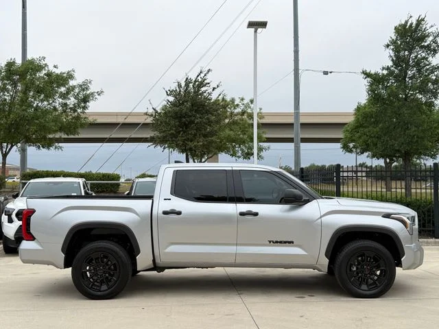 2023 Toyota Tundra - Image 5