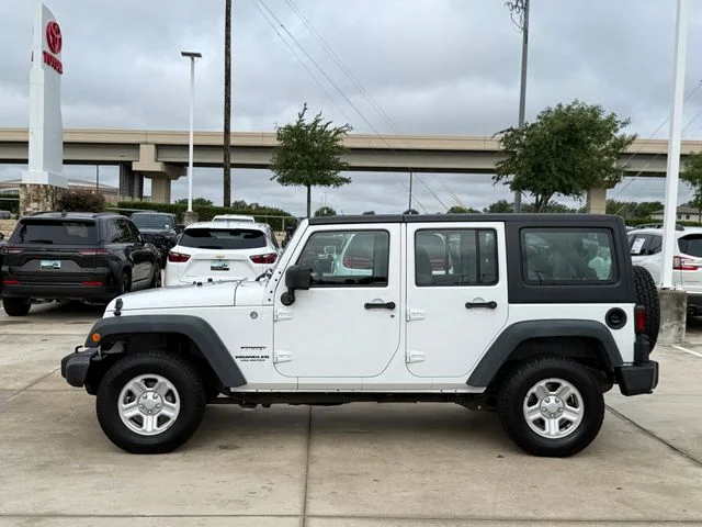 2013 Jeep Wrangler - Image 7