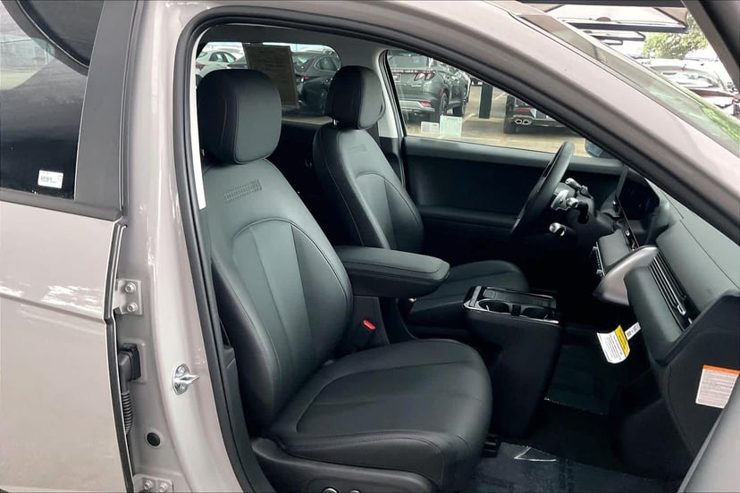 2026 Hyundai IONIQ 5 - Image 8