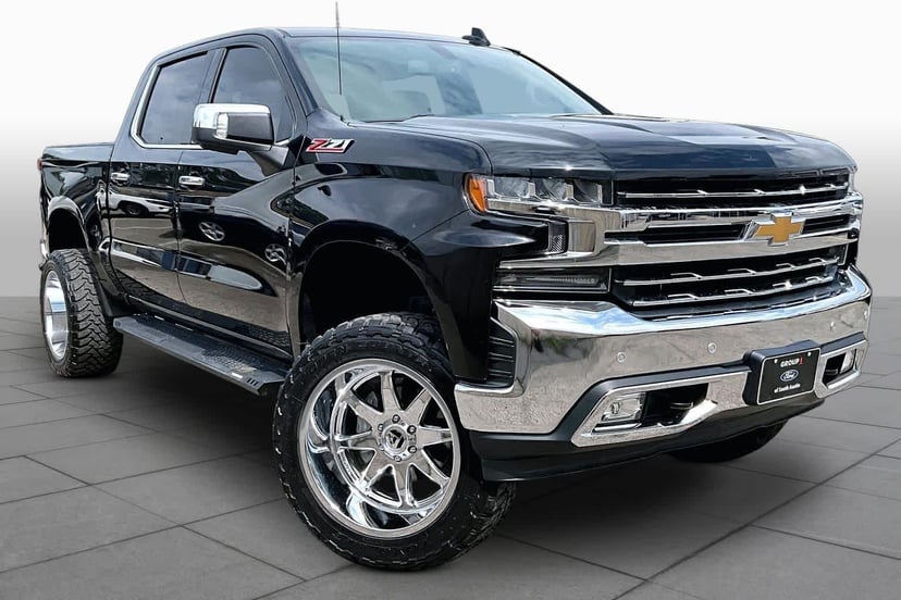 2020 Chevrolet Silverado 1500 - Image 3