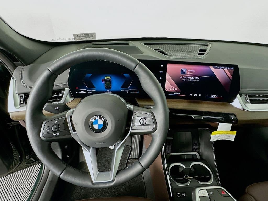 2025 BMW X1 - Image 10