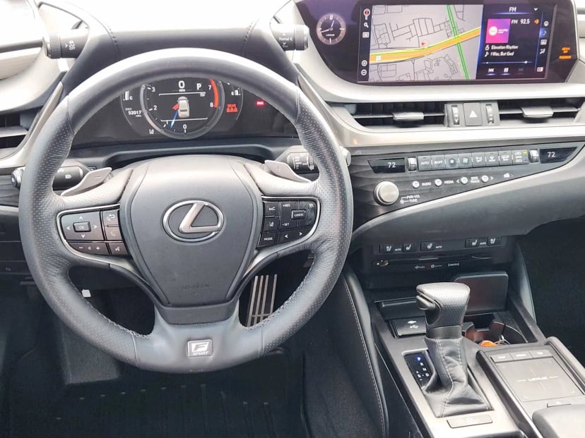 2021 Lexus ES 350 - Image 27