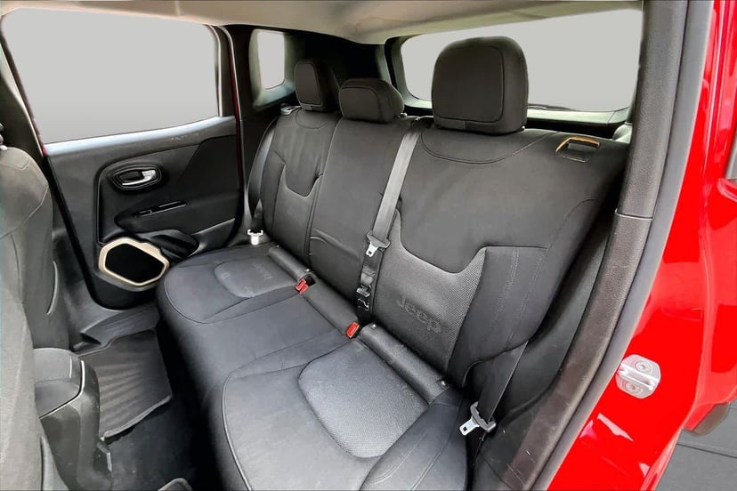 2016 Jeep Renegade - Image 21