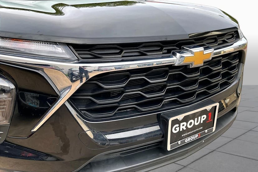 2025 Chevrolet Trax - Image 29