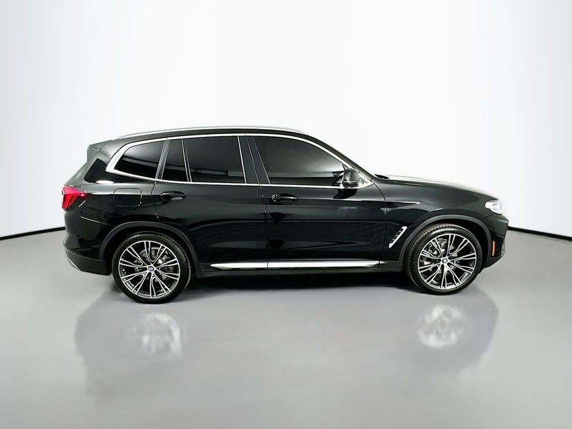 2022 BMW X3 - Image 3