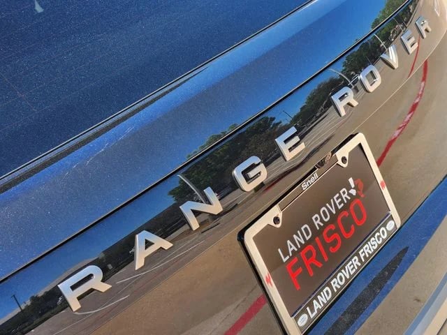 2026 Land Rover Range Rover - Image 8
