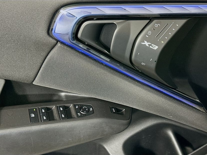 2025 BMW X3 - Image 17