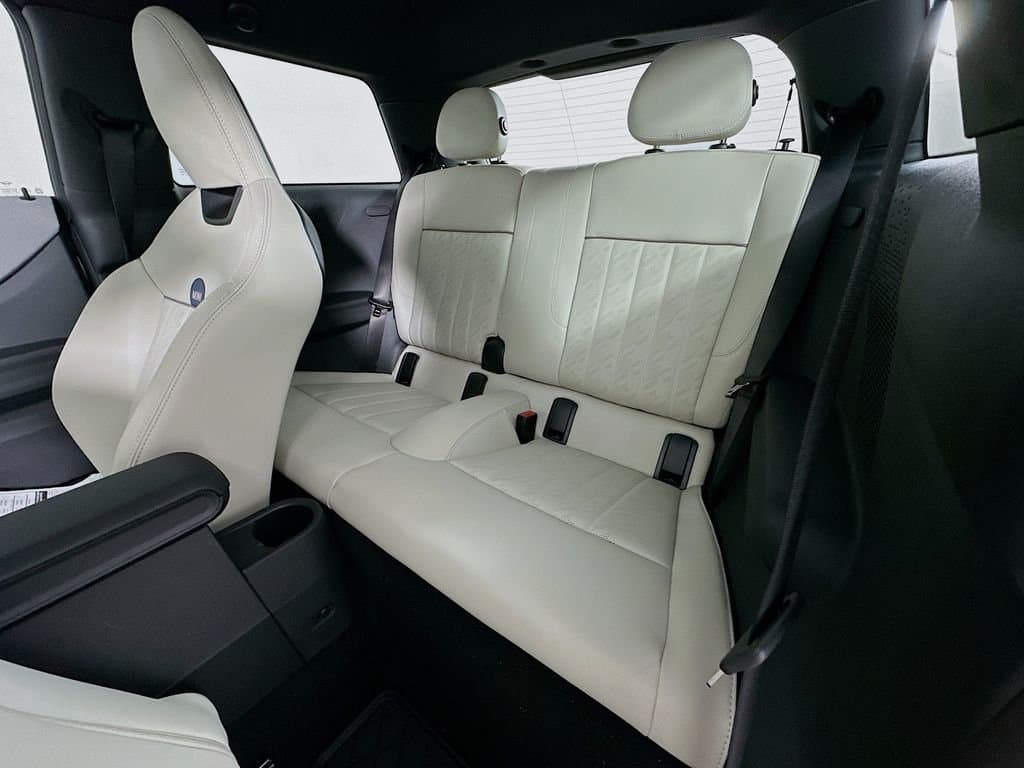 2026 MINI COOPER - Image 18