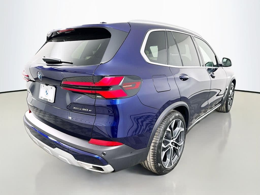 2026 BMW X5 - Image 5