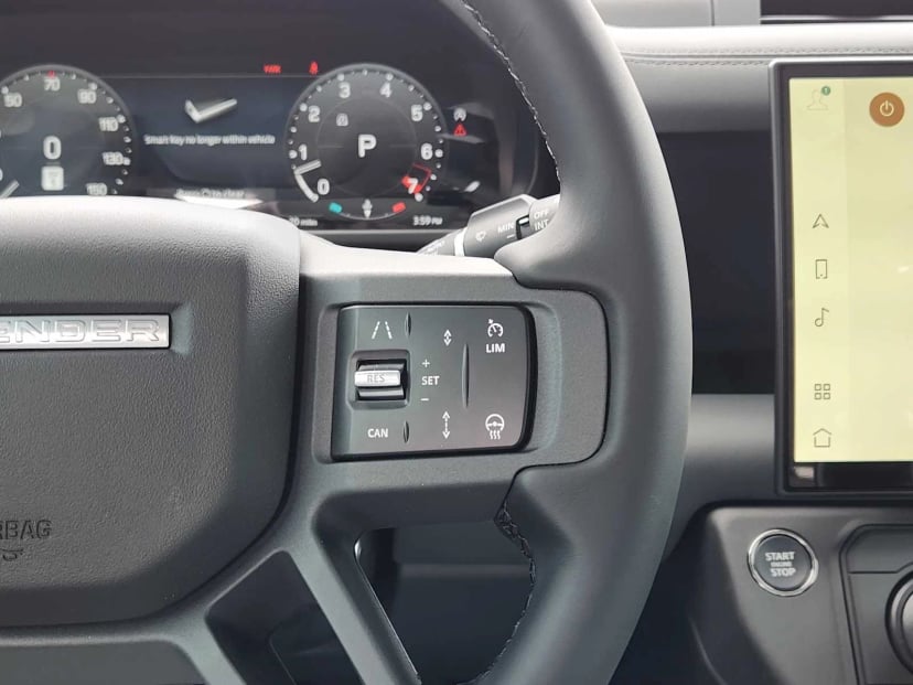 2026 LAND ROVER Defender 130 - Image 28