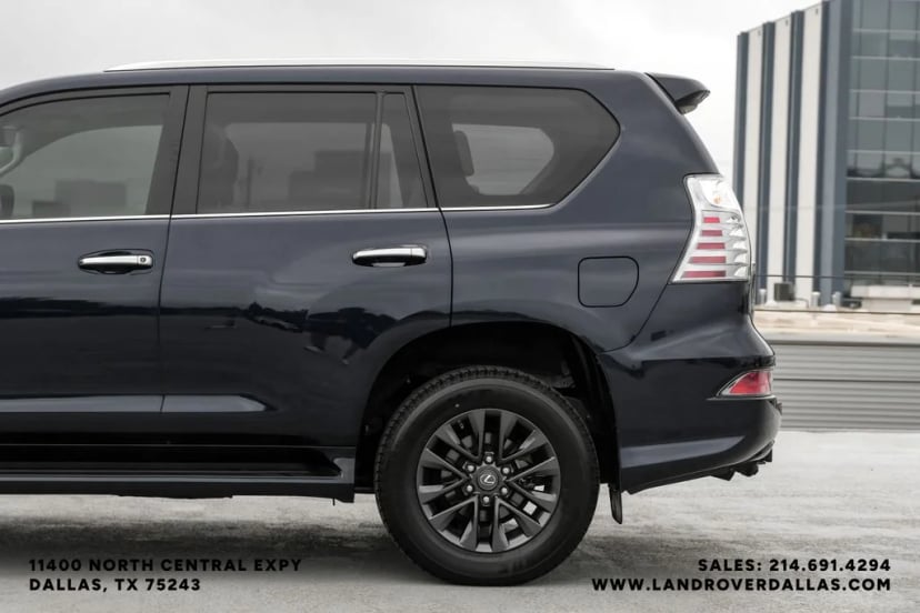 2023 Lexus GX - Image 11