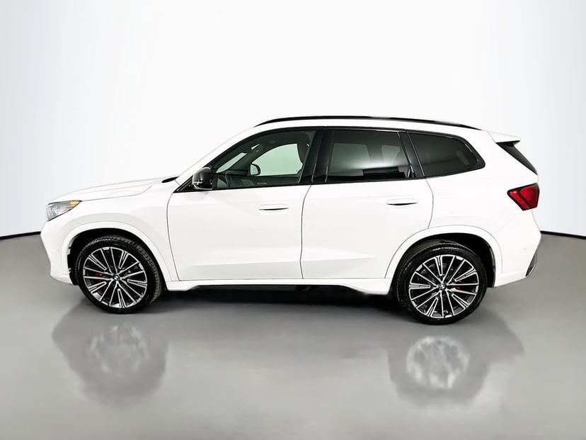 2025 BMW X1 - Image 8