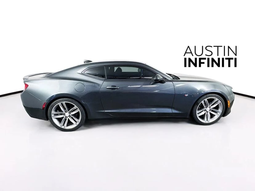 2018 Chevrolet Camaro - Image 9