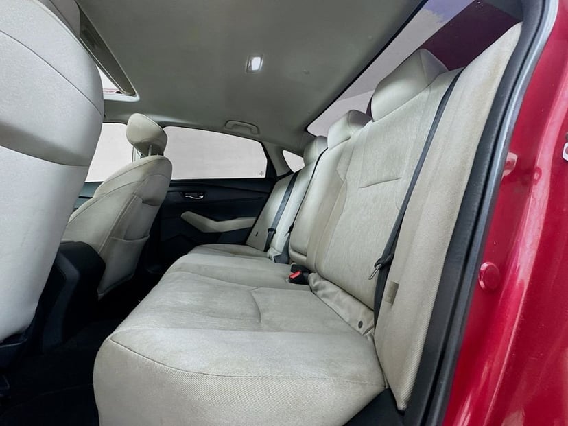 2023 Honda Accord - Image 31