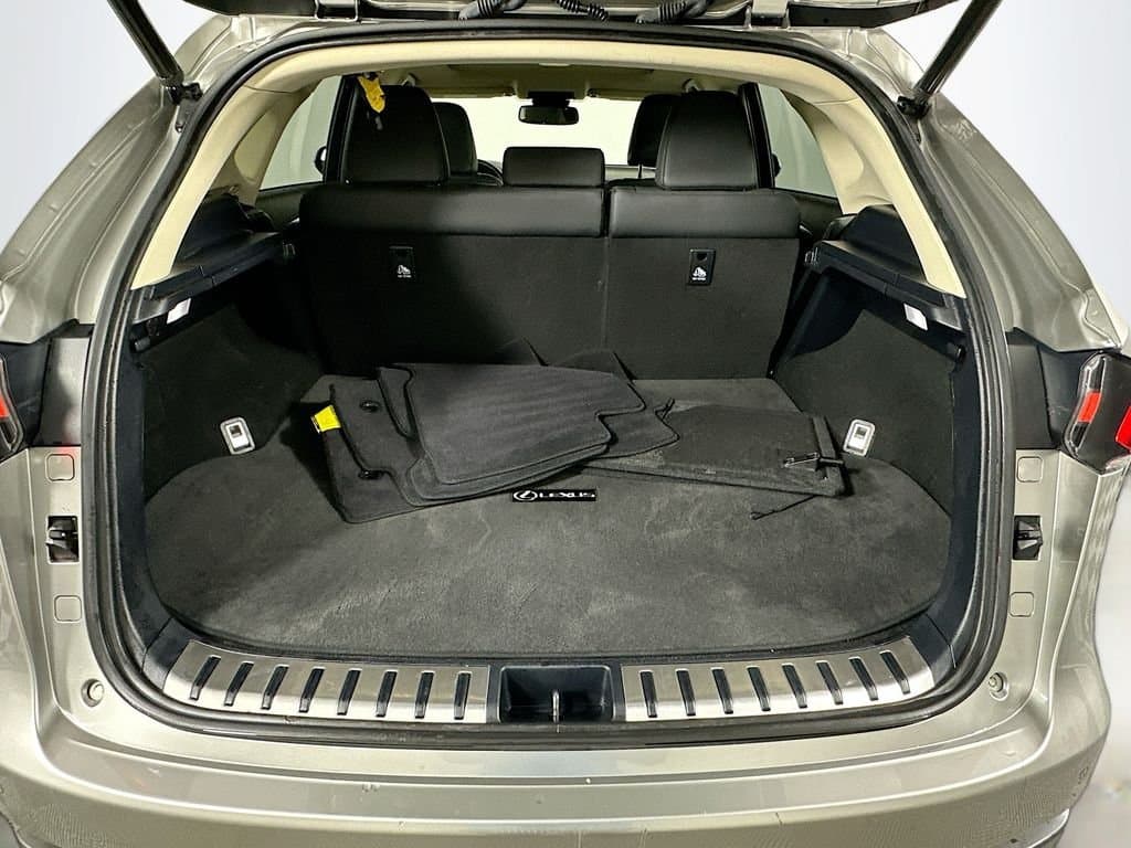 2021 Lexus NX - Image 27