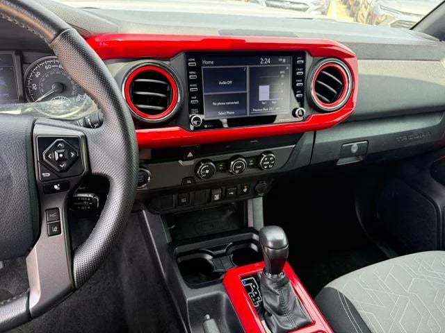 2020 Toyota Tacoma - Image 46