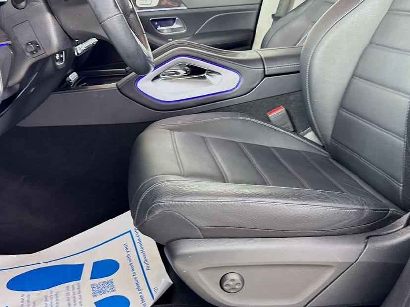2020 Mercedes-Benz GLE - Image 24