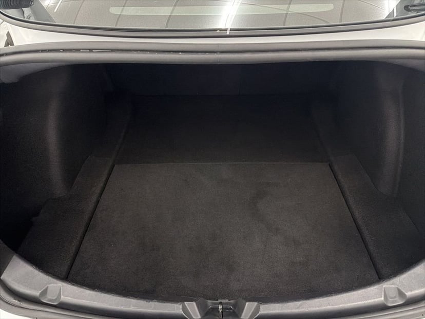 2022 Tesla Model 3 - Image 19