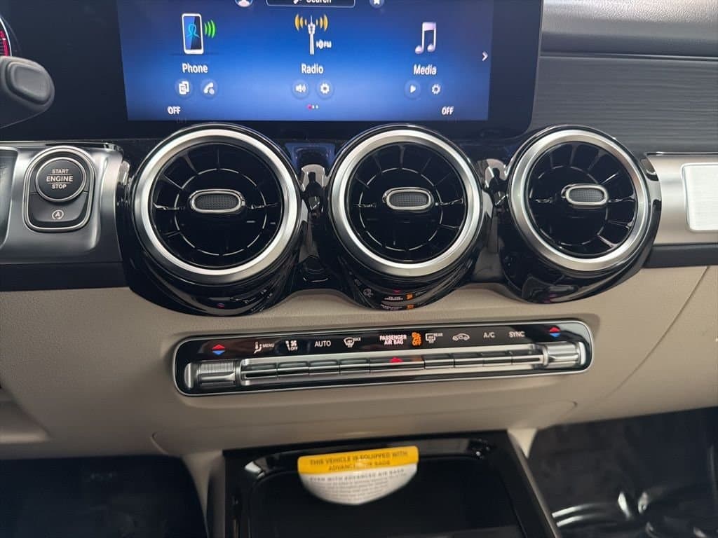 2026 MERCEDES-BENZ GLB - Image 36