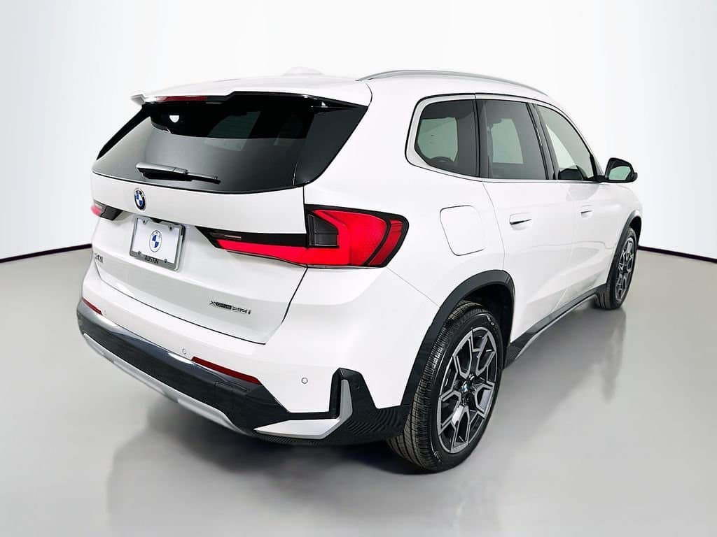 2026 BMW X1 - Image 5