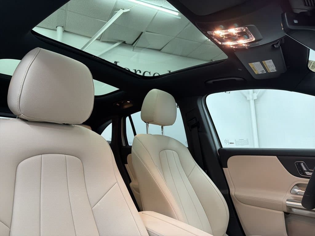 2026 MERCEDES-BENZ GLA - Image 30