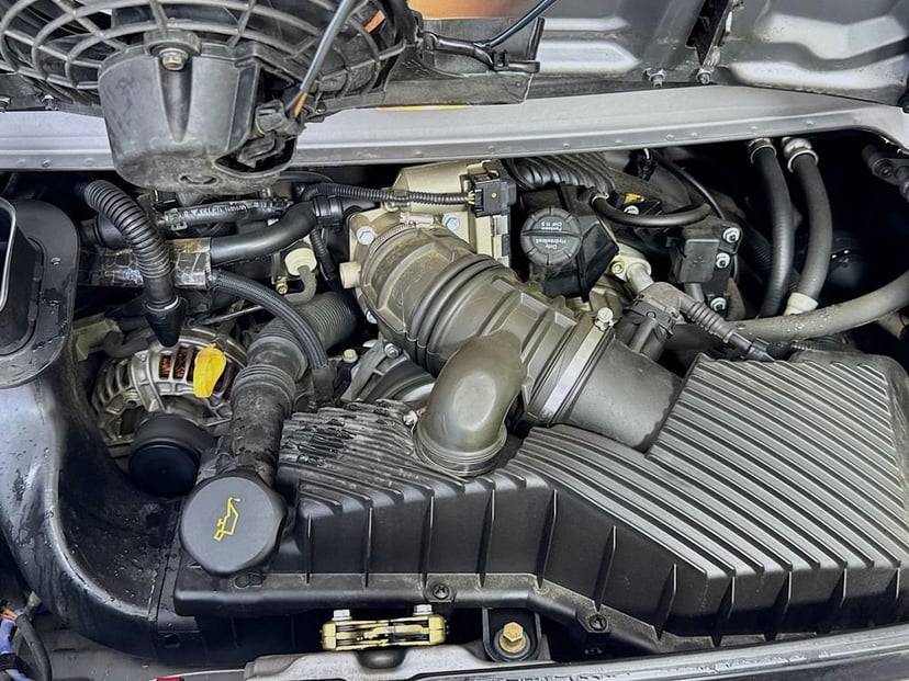 2003 Porsche 911 - Image 28