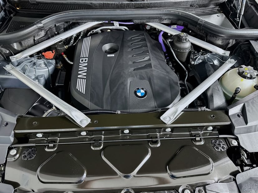 2025 BMW X5 - Image 31