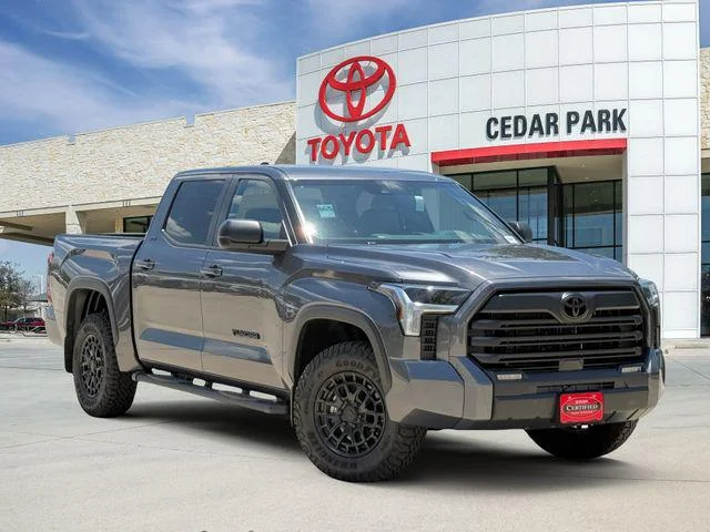 2025 Toyota Tundra - Image 29