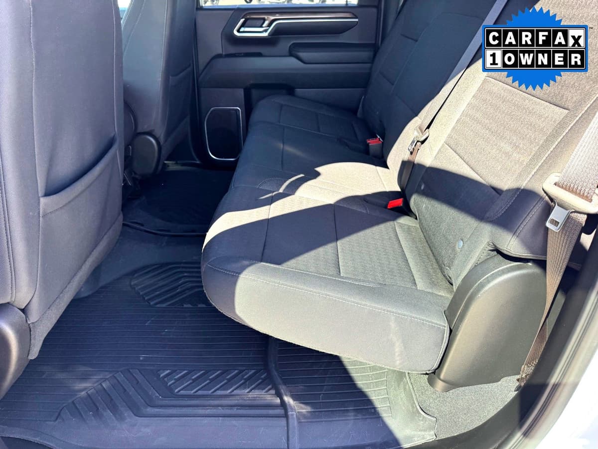 2024 Chevrolet Silverado 2500Hd - Image 17