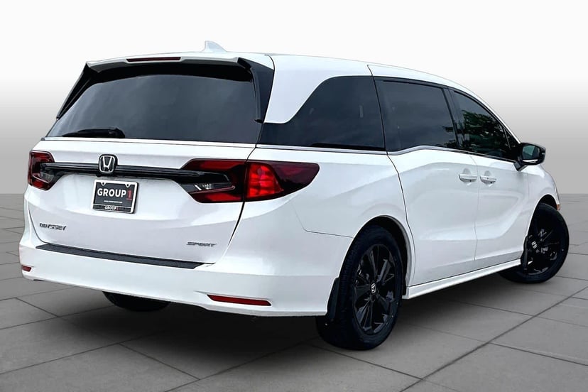 2024 Honda Odyssey - Image 13