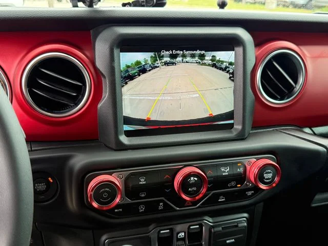 2023 Jeep Wrangler - Image 16