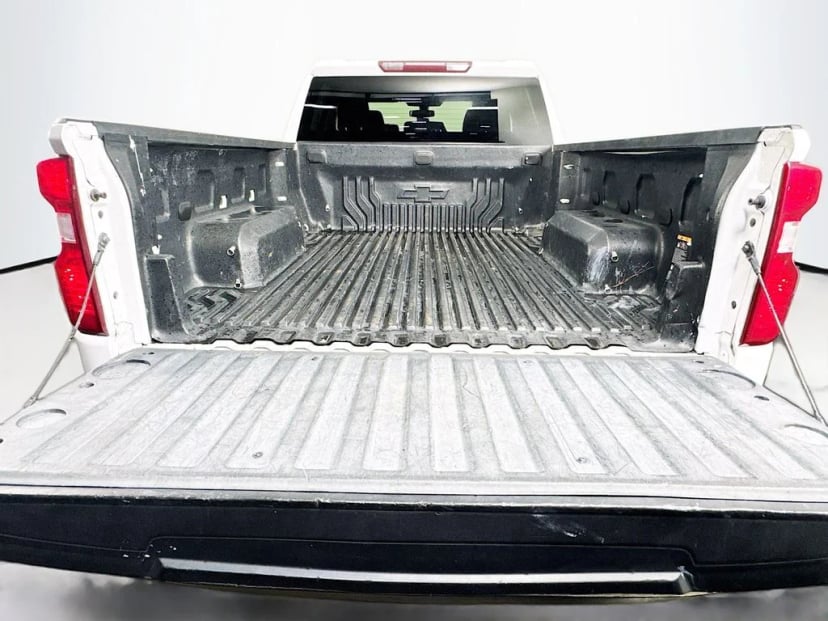 2019 Chevrolet Silverado 1500 - Image 28